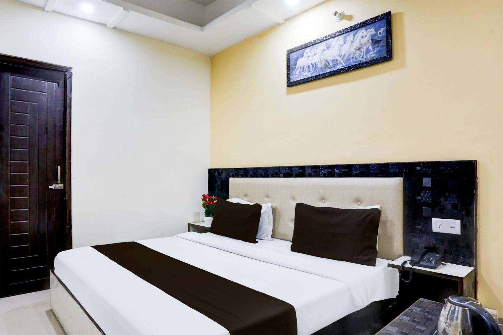 Super Hotel O Indira Enclave Haridwar Raiwala Eksteriør billede